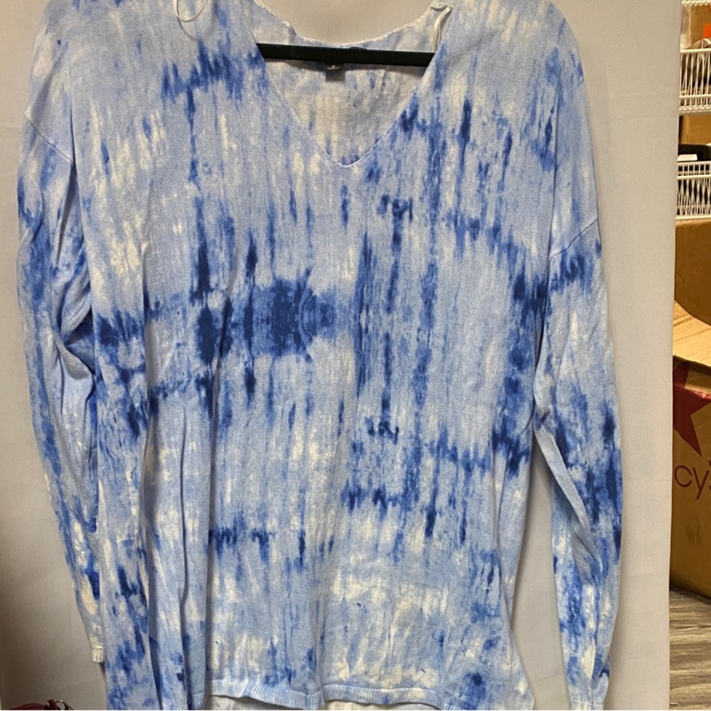 INC International Concepts Blue and White Long Sleeve Top